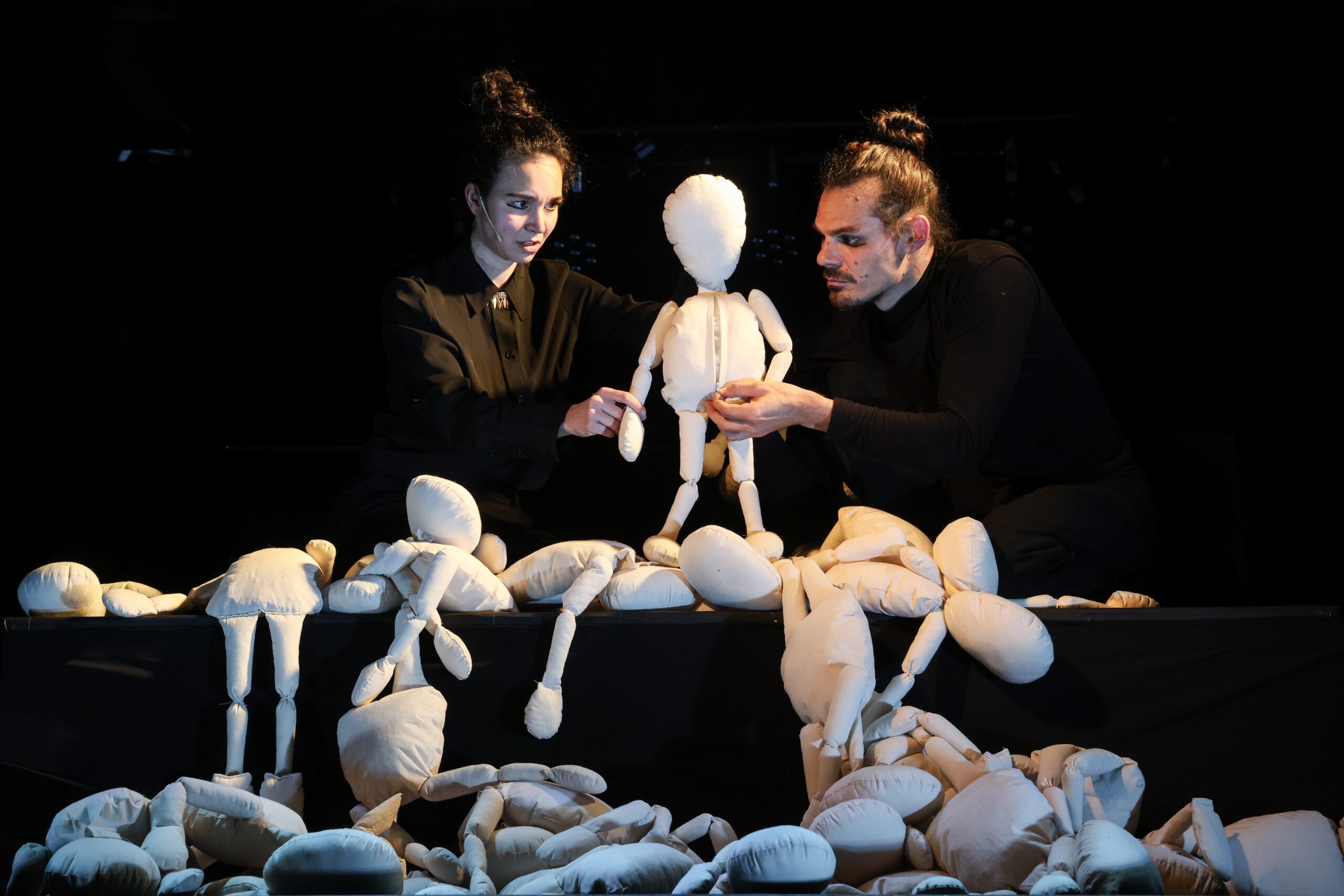 hand made tyrant 08_schuberttheater (c) Barbara Pálffy